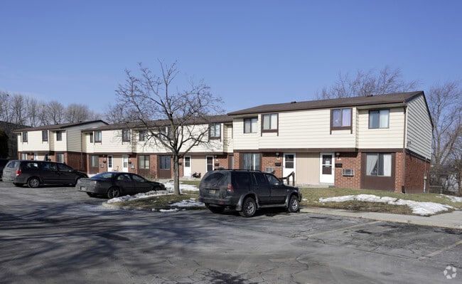 Glen Courts Apartments