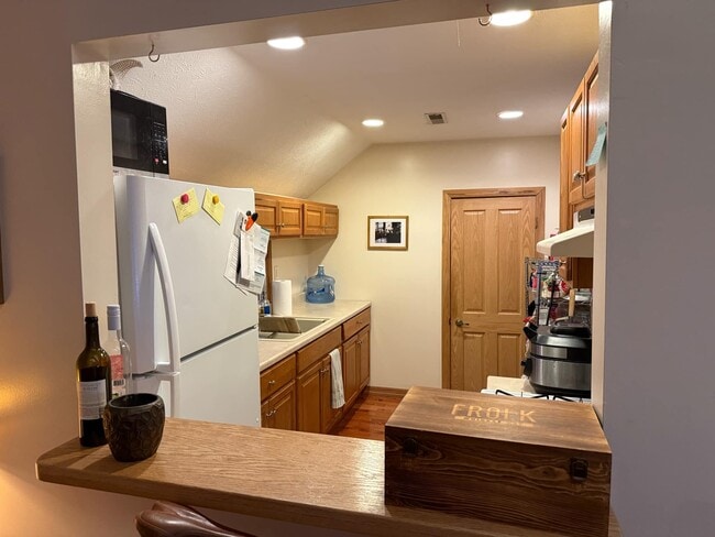1832 W 47th St Unidad Upper