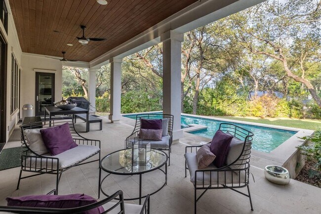 Photo - 4720 Rockcliff Rd