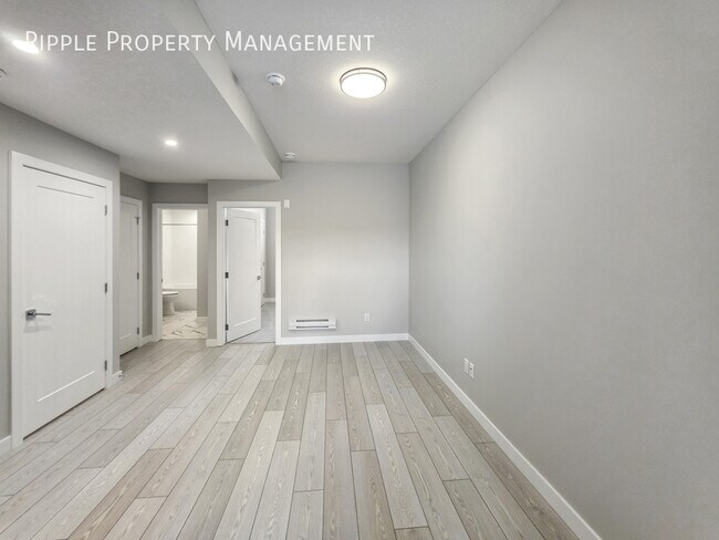 Photo - MODERN & COZY 1-BED, 1-BATH BASEMENT SUITE | PRIVATE ENTRY & IN-SUITE LAUNDRY