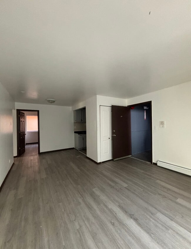 Photo - 3060 Bernice Ave