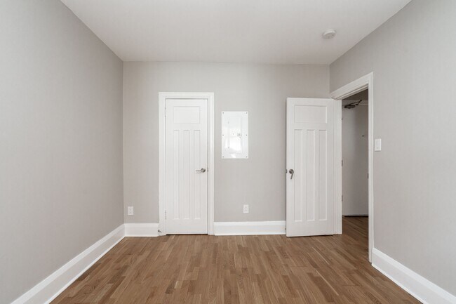 Photo - 143 Arlington Ave Unit 11