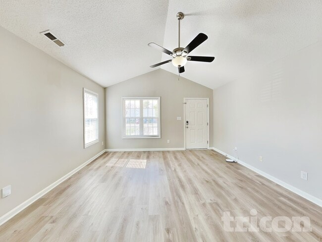 Photo - 5112 Limewood St