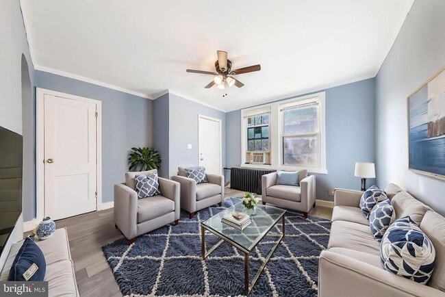 Photo - 905 19th St NE