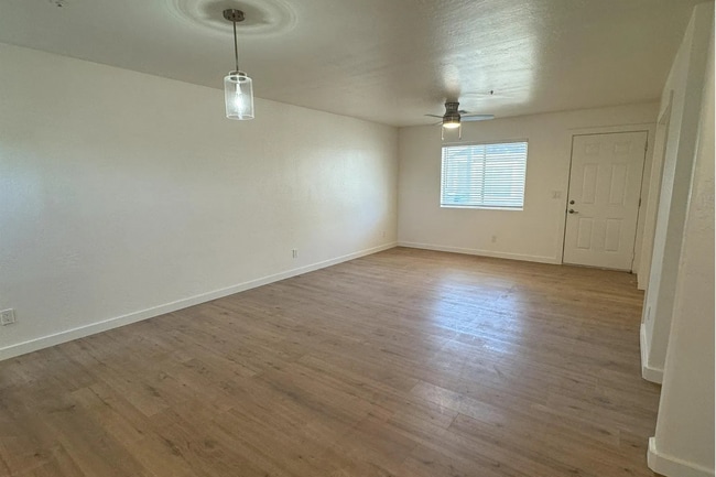 Photo - 1455 E Taylor St Unit 1455 E Taylor St 3