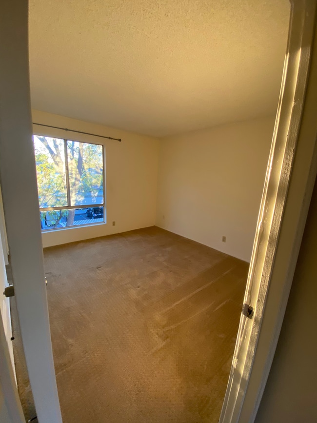 Bedroom 1 - 8085 Caminito de Pizza Unit p