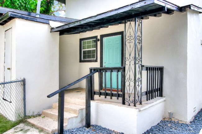 438 Pruitt Ave Unidad 1