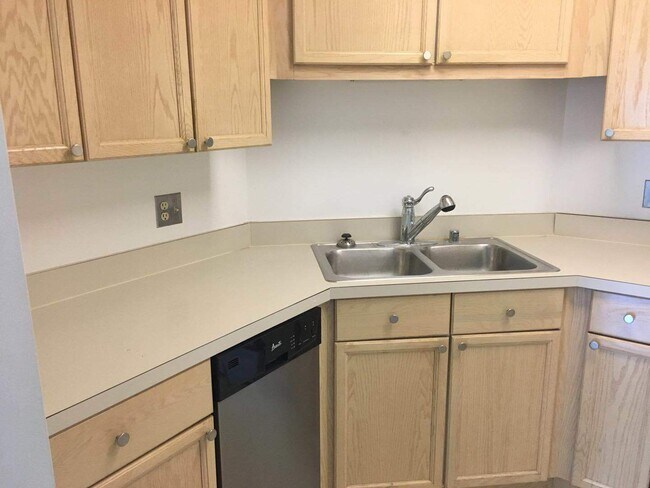Photo - 195 N Harbor Dr Unit 607