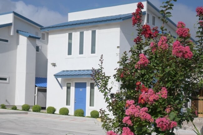 Photo - 135 Colorado St