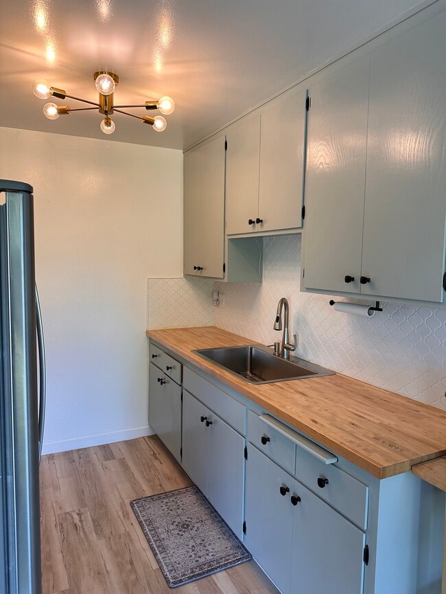 Photo - 3877 Howe St Unit 302