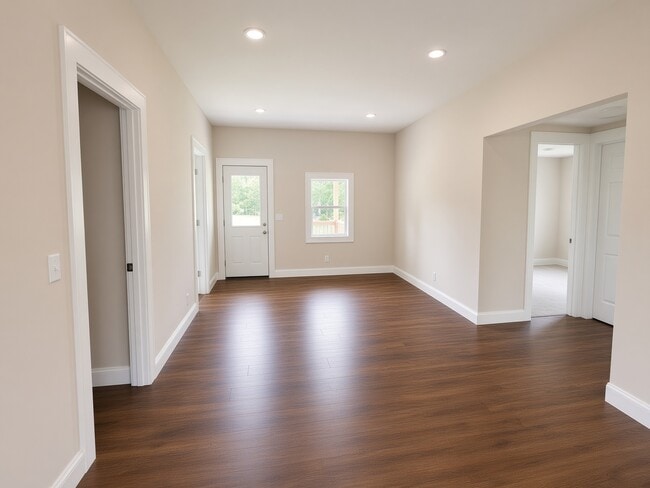 813 Harlan St