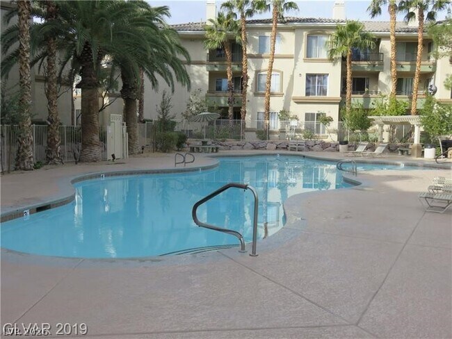 Photo - 7123 S Durango Dr Unit 111