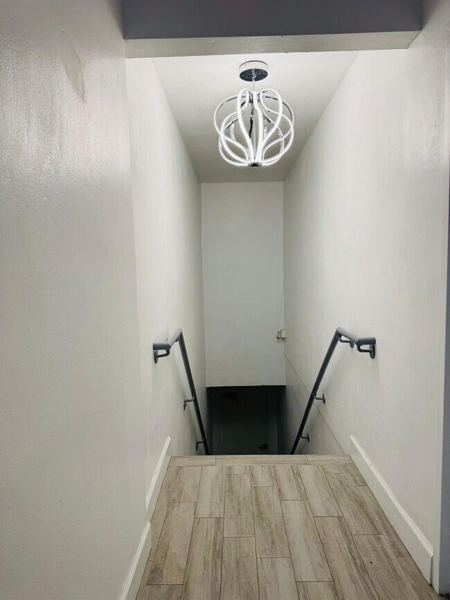 Photo - 229 Commercial Blvd Unit 2