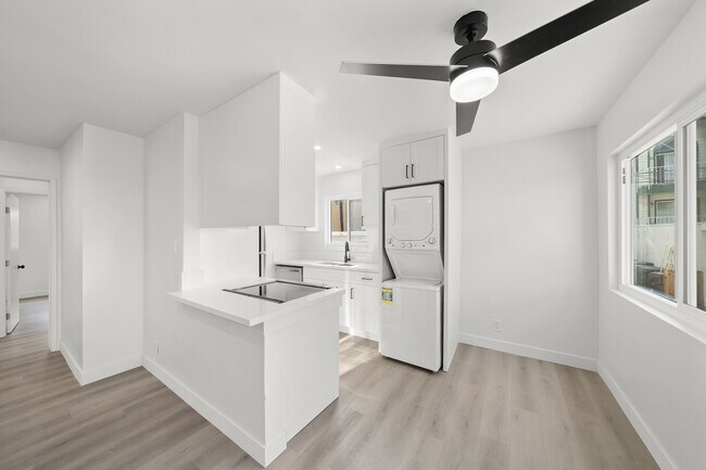 Photo - 3444 E Wilton St Unidad 2 Rental