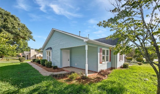 Building Photo - 1754 Perfection Ave Rental