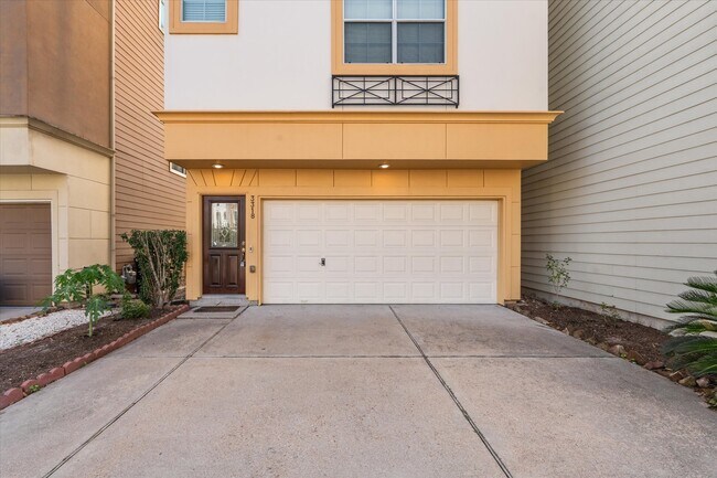 3318 Clearview Villa Way