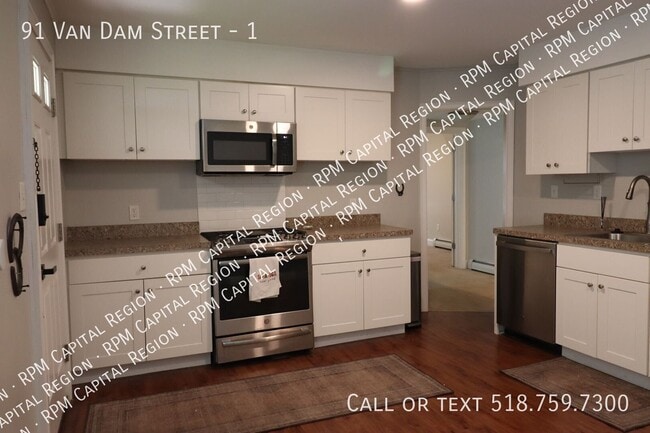 91 Van Dam St Unit 1