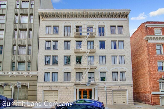 Photo - 1860 Jackson St