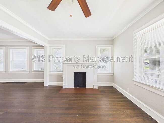 Photo - 5127 Olive St