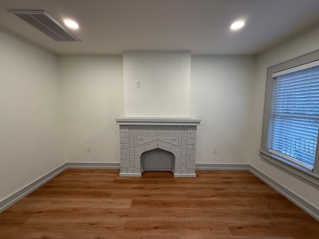 Photo - Updated 1 Bedroom for Rent!