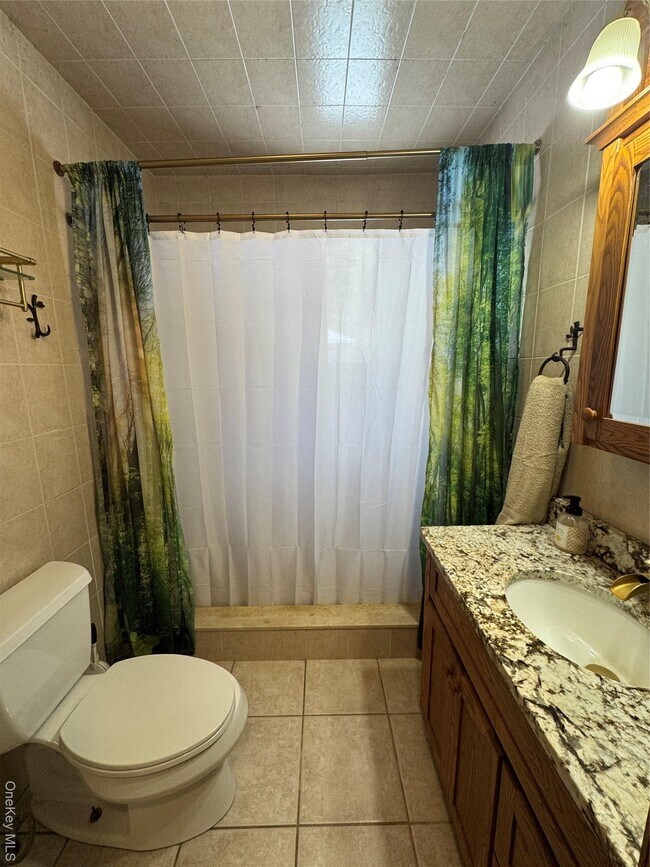 Photo - 19 Schultz Ln