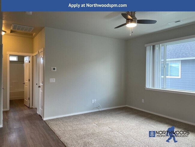 Photo - Very Nice 2 Bedroom 1 Bath Upstairs Apartment