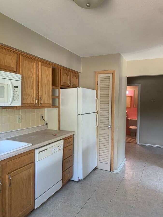 Photo - 4351 Drew Ave