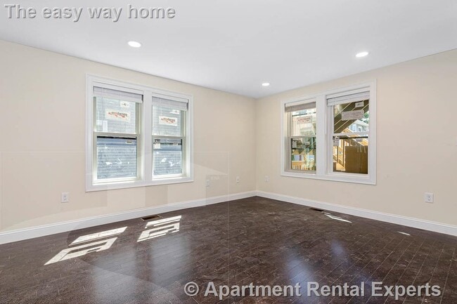 Photo - 74 Stanley Ave