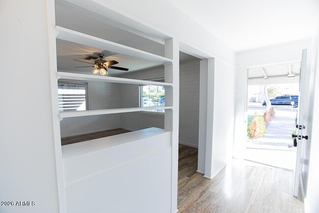 Photo - 318 N Palm St