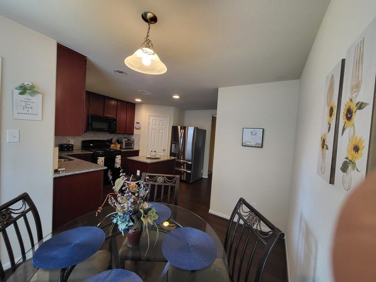 Photo - 10739 Chestnut Path Way