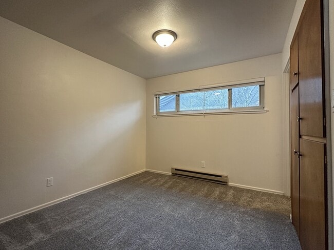 Photo - 5926 Fauntleroy Wy SW