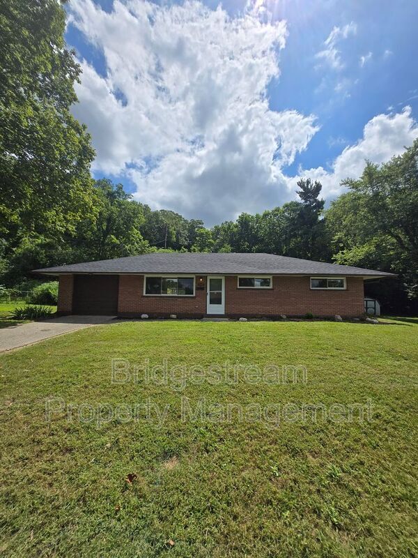 Building Photo - 2011 Lehigh Pl Rental