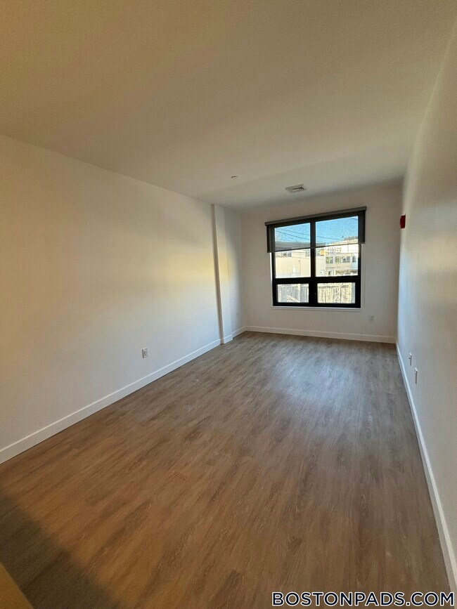 Photo - 199 Gardner St Unit 111