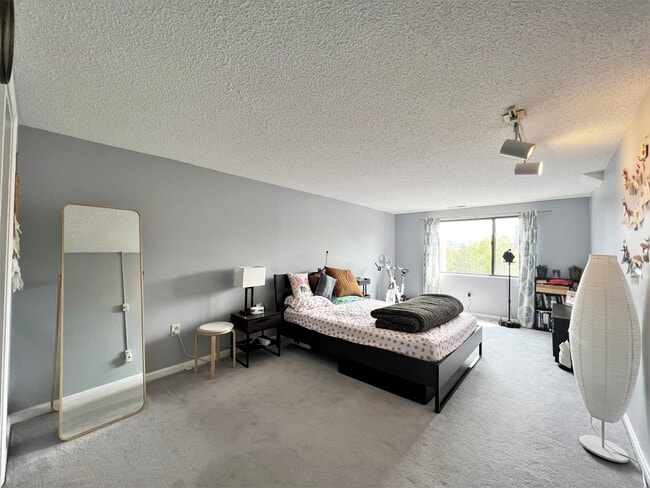 Photo - 30 Revere Beach Pky Unit 509