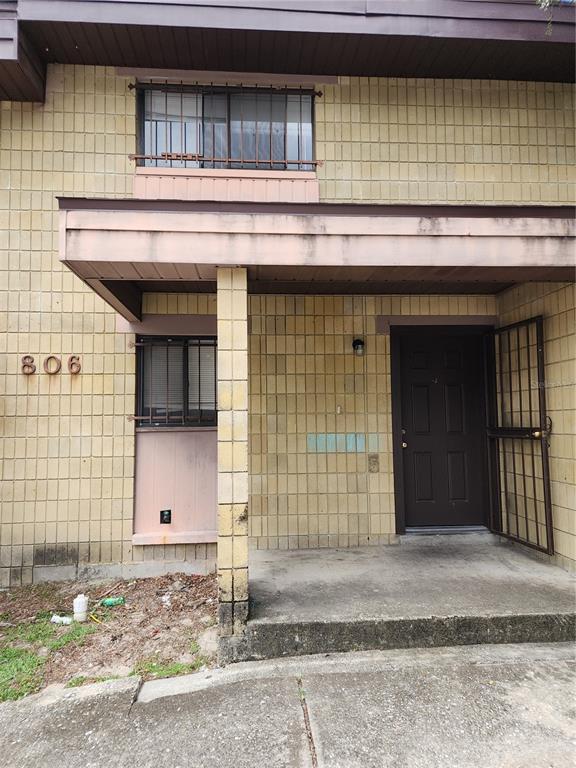 Building Photo - 806 SW 64th Terrace