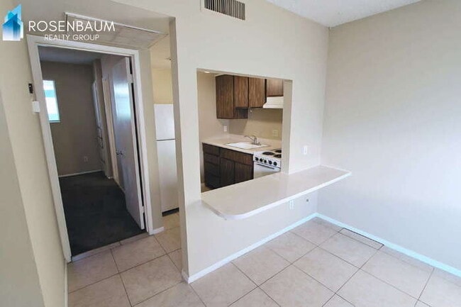 Photo - 9230 N 6th St Unit 5