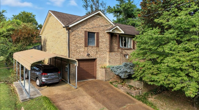 Building Photo - 3606 Gleason Dr Rental