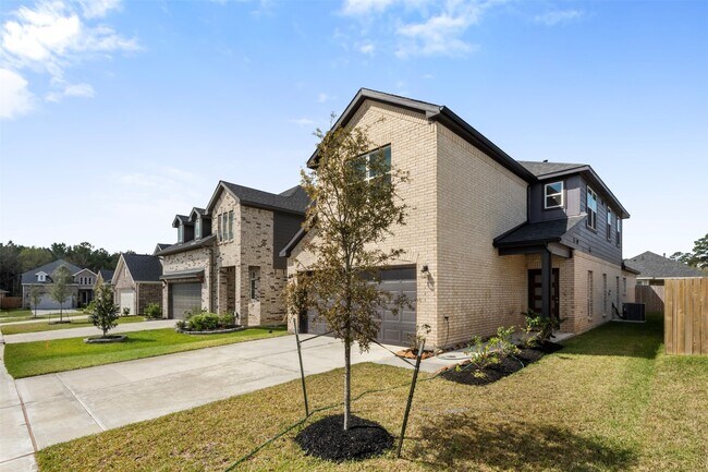 Photo - 27097 Kestrel Trl