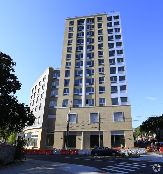 Photo - La Porte Apartments