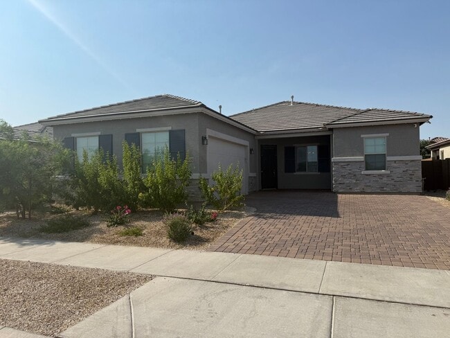 Spacious 4BR House in Goodyear - Spacious 4BR House in Goodyear