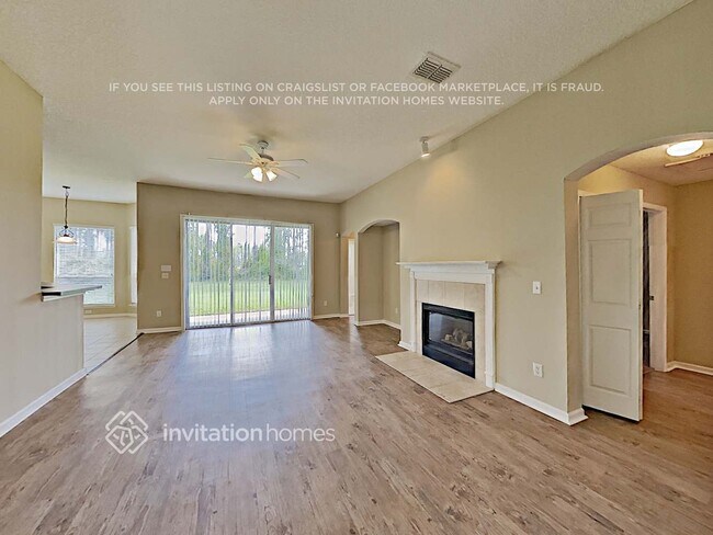 Photo - 353 Sparrow Branch Cir