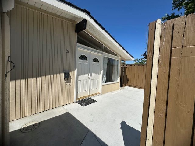 Photo - 1785 S King Rd