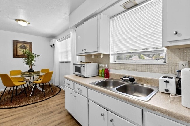 Photo - 1826 Sherman St Unidad APT 5
