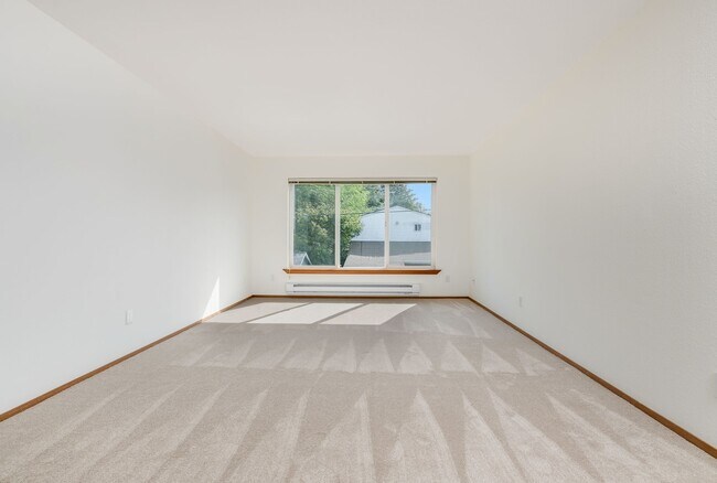 Photo - The Magnolia