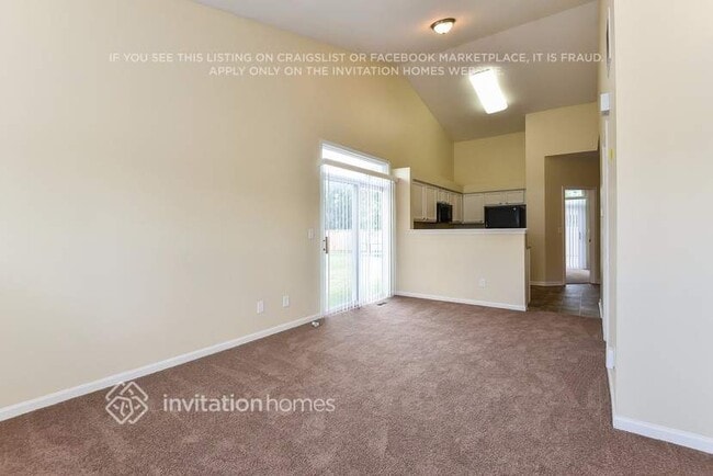 Photo - 631 Edward Dr