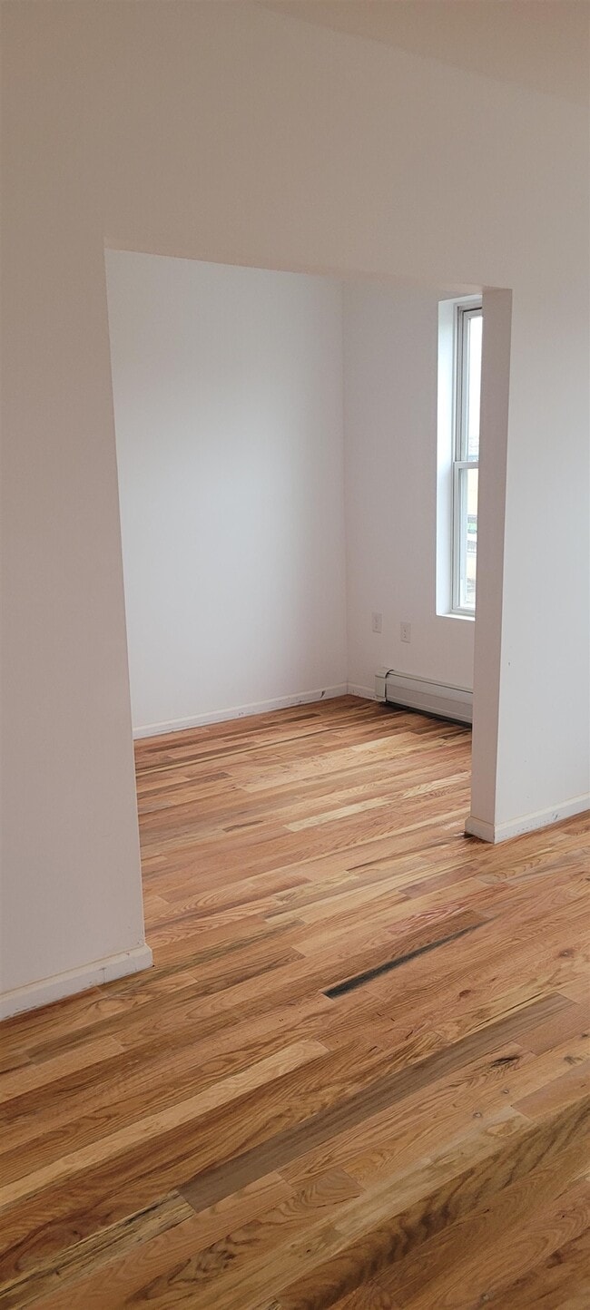 Photo - 500 Hawthorne Ave Unit 2A