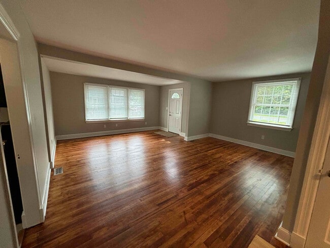 Photo - 790 Rappohack Dr