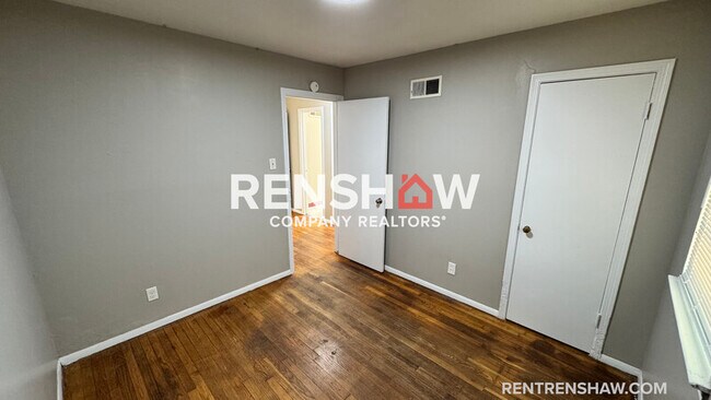 Photo - 3056 Arrendale St