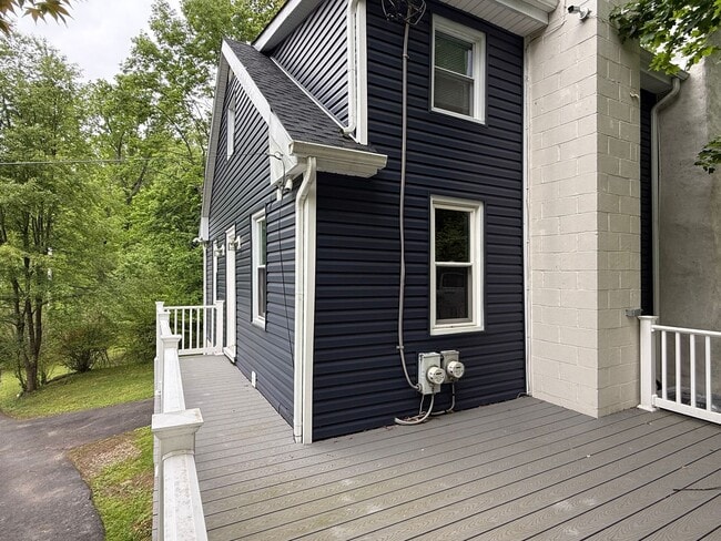 Photo - Single Family in Aston, PA