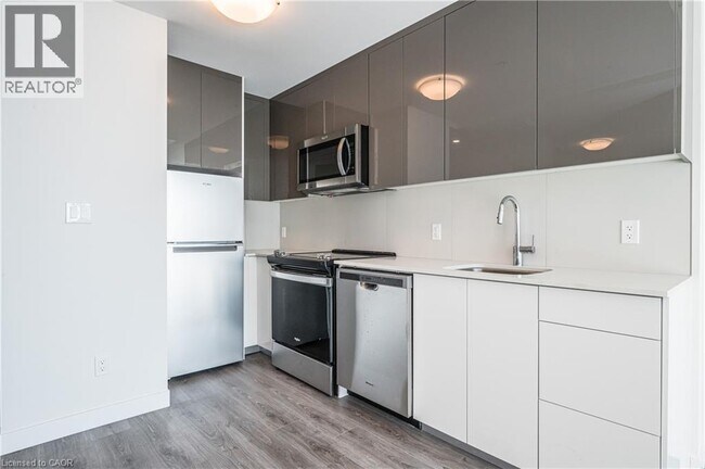 Photo - 60 Frederick St Unit 912